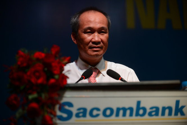 Ông Dương Công Minh tiếp tục rót tiền vào cổ phiếu Sacombank