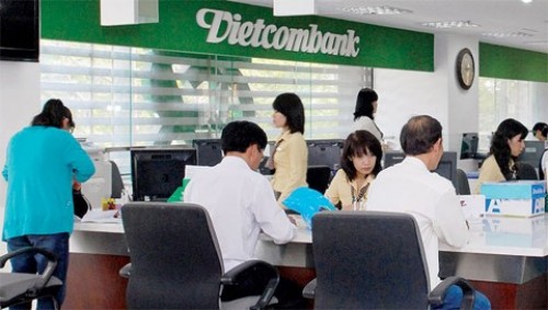 Vietcombank nhận lỗi vụ từ chối làm thẻ cho người khuyết tật