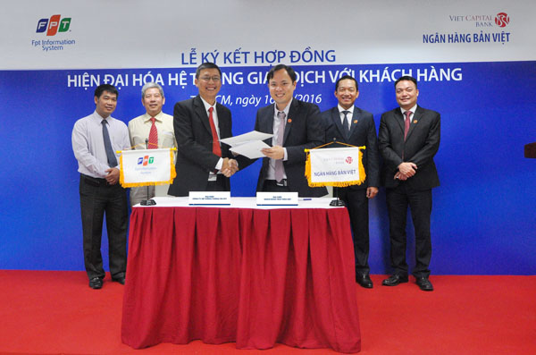  Ngân hàng Bản Việt triển khai Hệ thống  Giao dịch tại quầy và Nền tảng Giao dịch Đa kênh 
