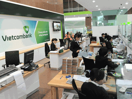 Vụ mất 500 triệu: Vietcombank hứa bảo vệ quyền lợi khách hàng